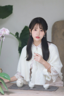 娜奥米
